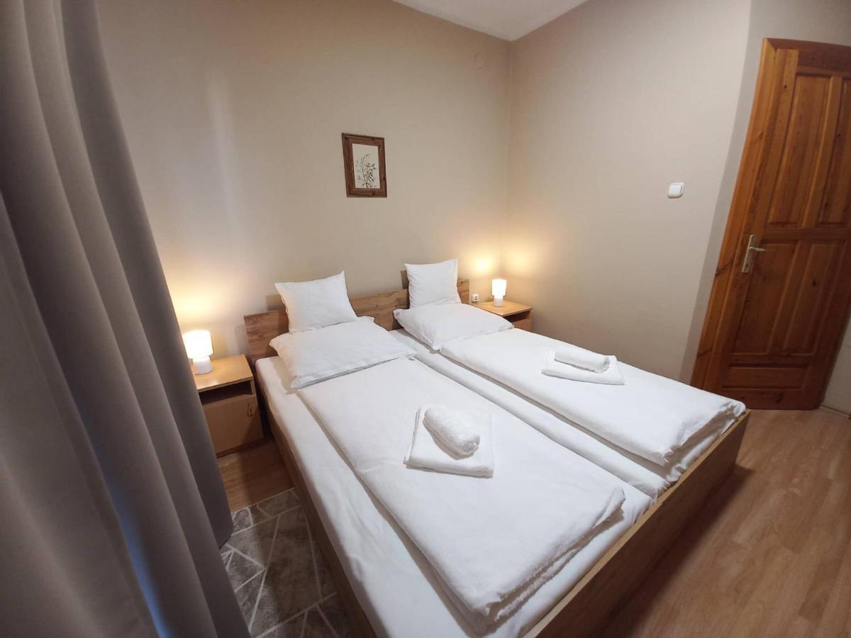 Family Panzio Zalakaros Bed & Breakfast Exterior photo